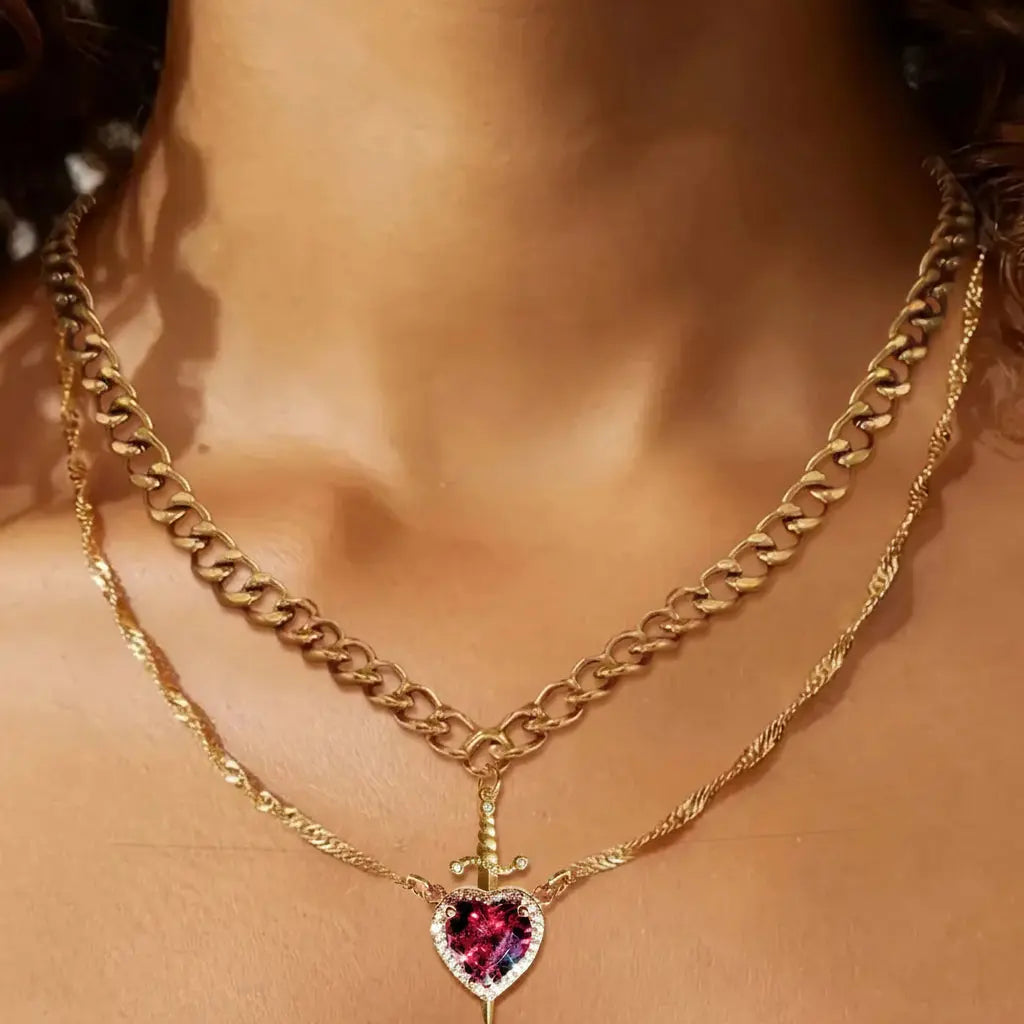 Snow White Couple Heart & Sword Necklace Velora Diamond