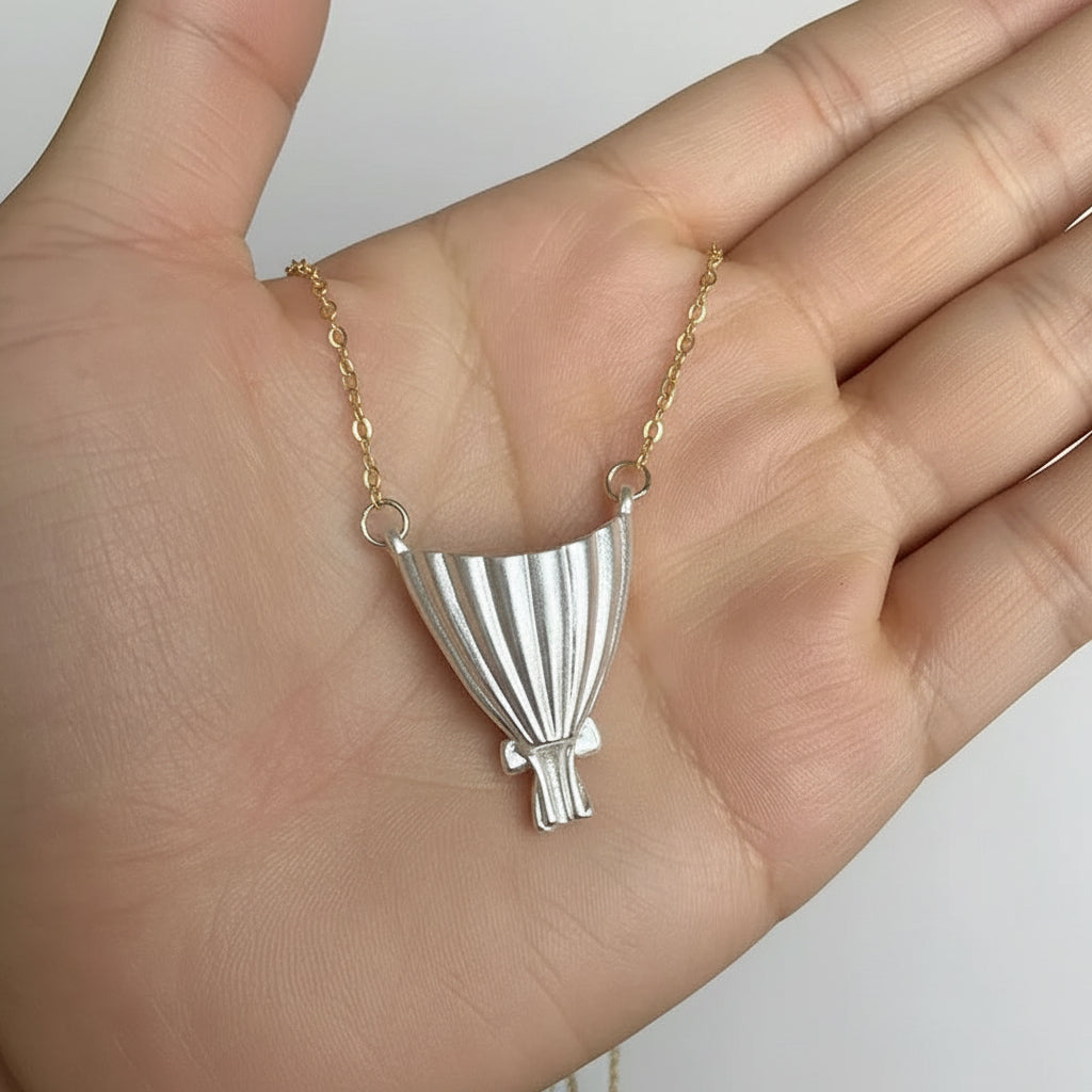 Elegant Wearable Flower Necklace Bouquet Clip Pendant Necklace for Women Trendy Romantic Gift for Mom Choker Party Jewelry Gifts